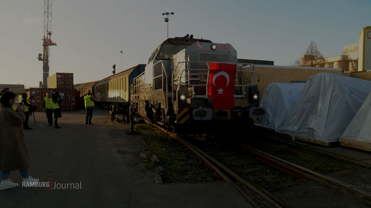 Eighteen wagons for the „Train of hope‟ headed to the earthquake region